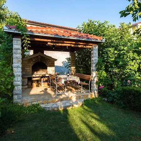 House With A Parking Space Kastel Luksic, - 14110 * Kaštela